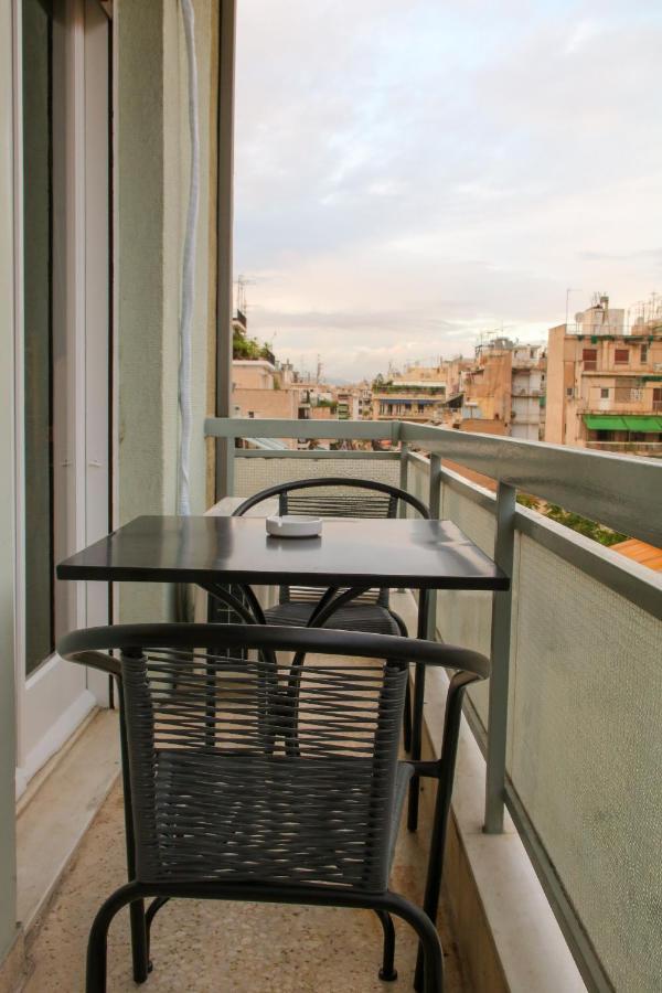 Spacious Central Flat☆3Min To Metro☆Ac|Netflix|Pc Athens Luaran gambar